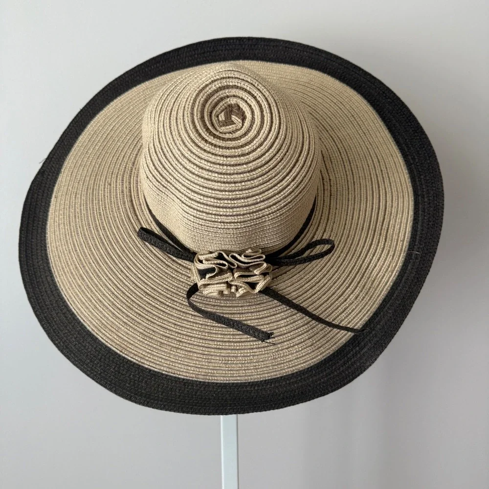 Callanan Designer OS Tan Black Sun Hat Floppy Straw Millinery Flower Beach